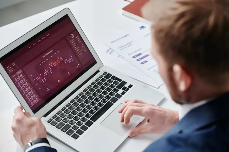 daylox.com Explained Through the Lens of media, online culture, and digital trends