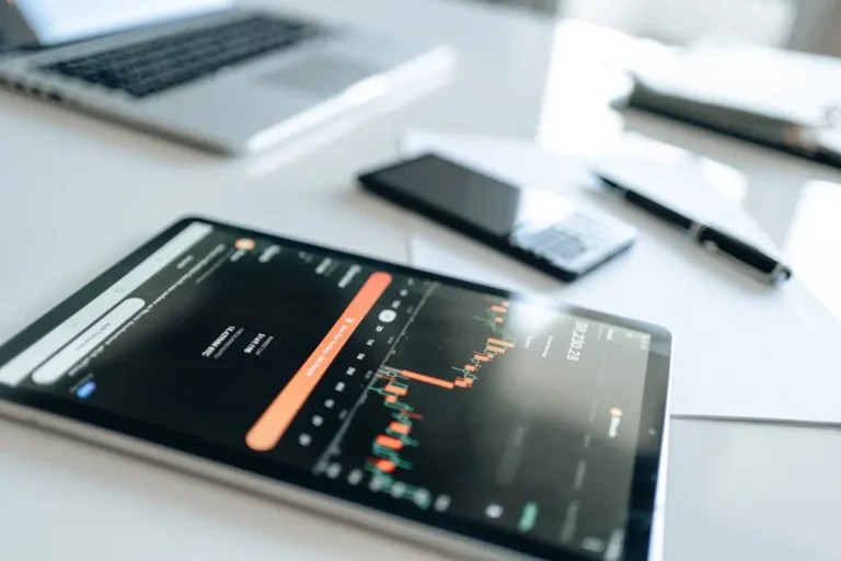 How indexationnews.com Fits Into a Smarter Topic Cluster Strategy: The Recemic Angle