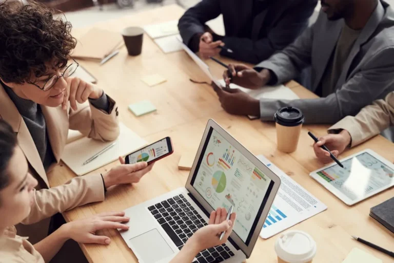 How to Create a Resource Hub for Readers