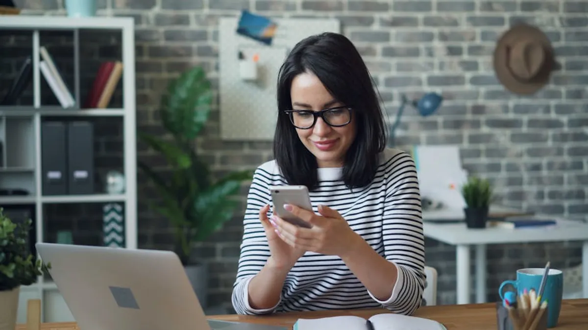 How to Find Content Ideas From Competitor Traffic