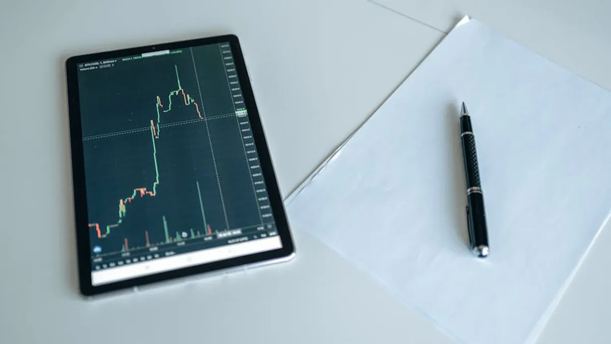 How to Turn Trending Topics Into Useful Content
