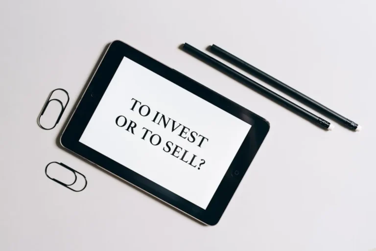 Money Questions: Simple Guide for Readers