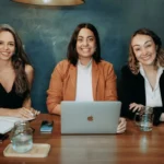 Ojitos lindos lyrics english: Bio, Updates, Facts, and Why People Search It