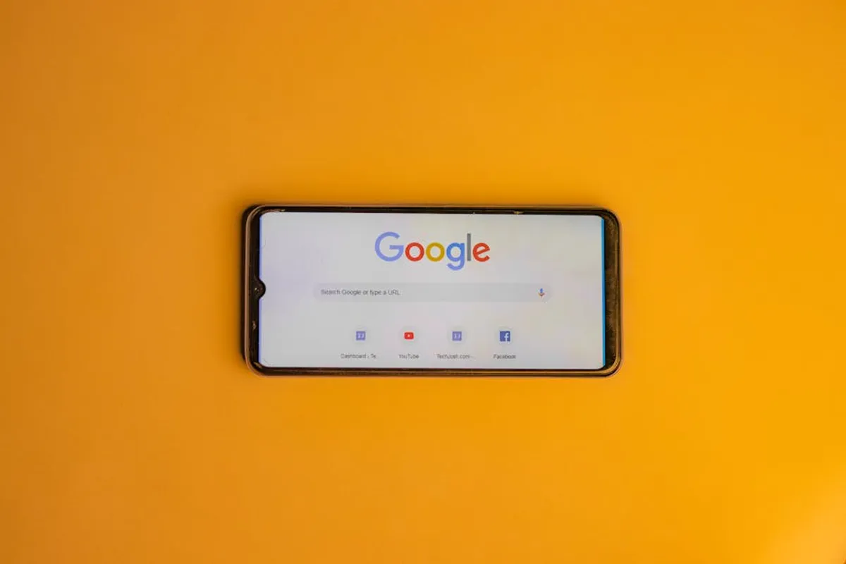 Why Readers Search for Money Questions