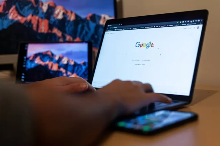 Why Readers Search for Technology Trends